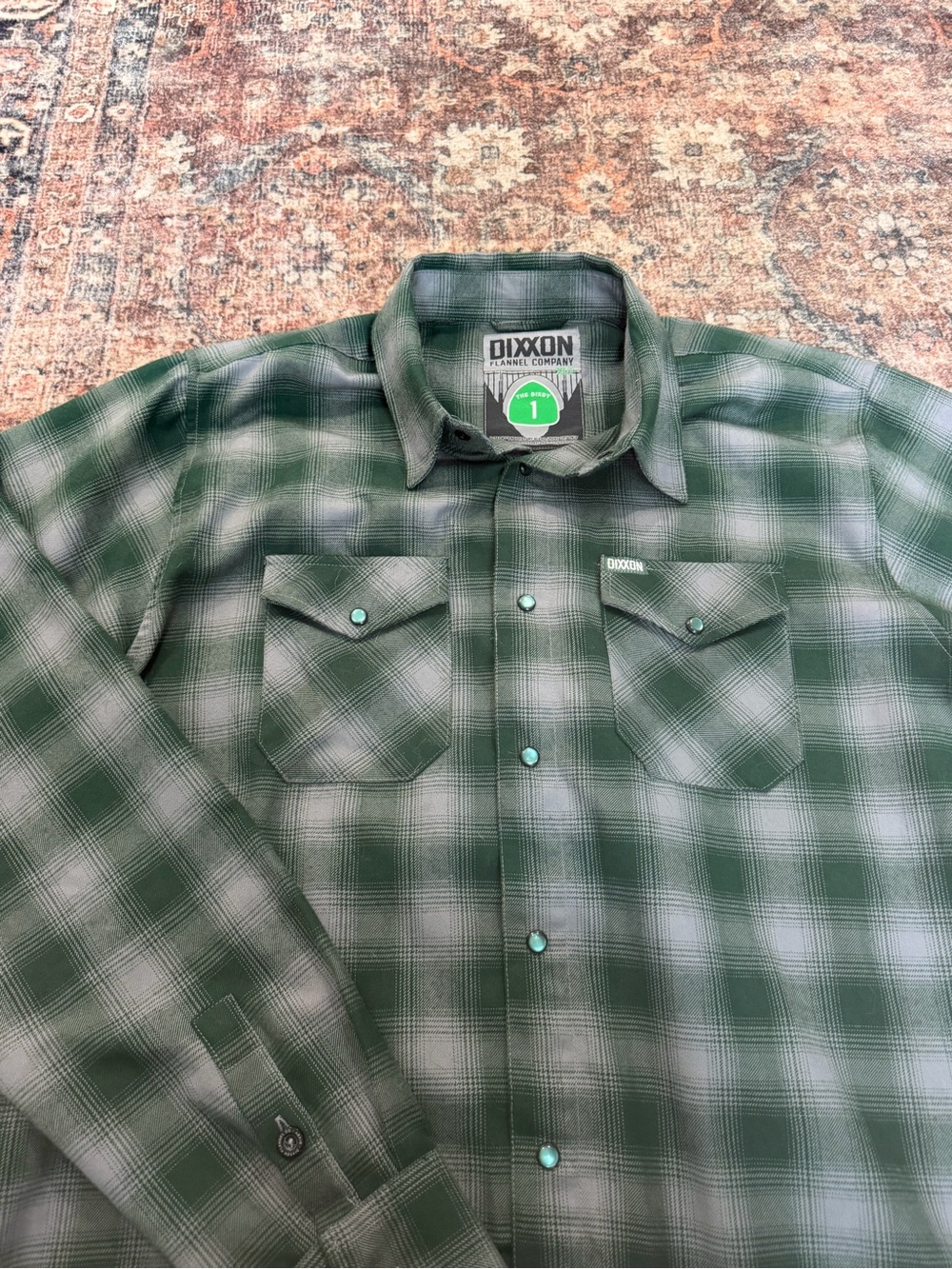 Dixxon The Bixby Flannel Shirt Men’s size XLT Green Gray Plaid Pearl Snap